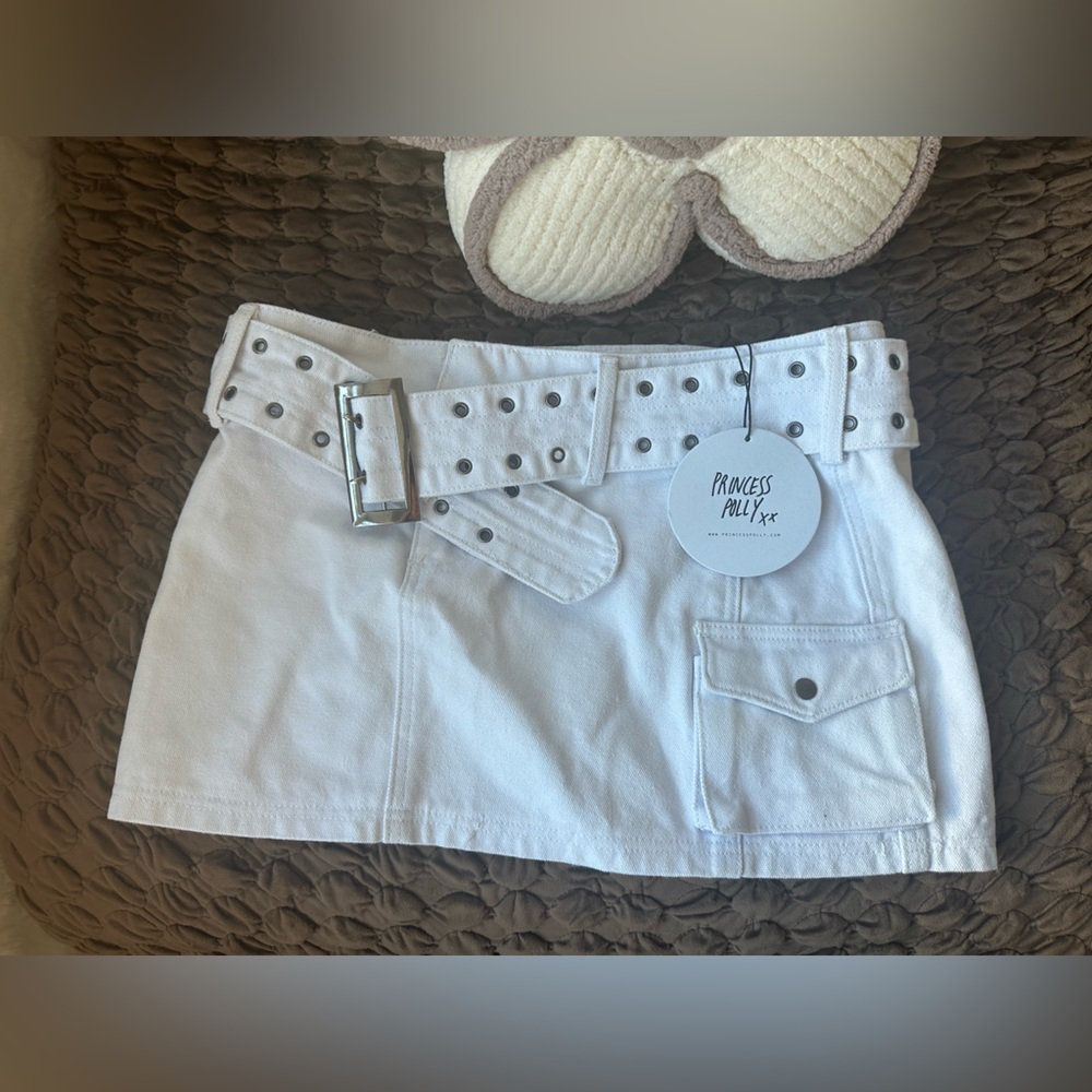 White Belt Cargo Miniskirt, Princess Polly (Never Worn)